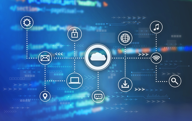 モニターのブルー画面に映るネットワークの図が展開している画像