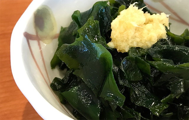 食物繊維の多い生姜ワカメの画像